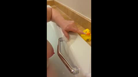 jilfyj online show from March 21, 12:37 am