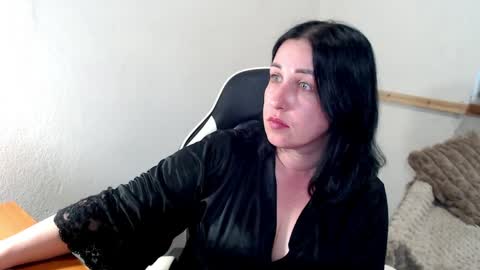 Jill online show from June 2, 3:24 pm