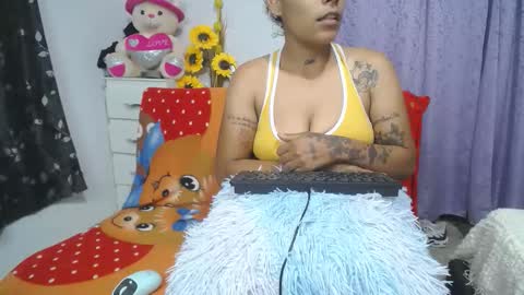 jissell31 online show from March 27, 2:13 am