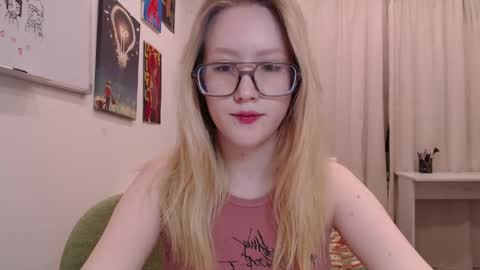 joan_kiss online show from March 23, 9:54 pm