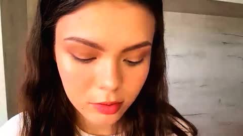 Mila online show from March 18, 9:03 am