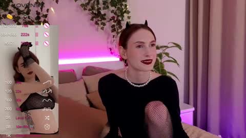 Snapshot of joe___joe chatting on December 18, 8:31 am Joe online show from December 18, 8:31 am