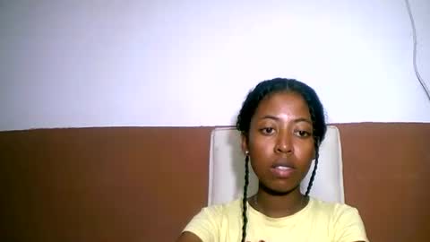 Snapshot of joliekah27 chatting on February 8, 5:39 pm joliekah27 online show from February 8, 5:39 pm