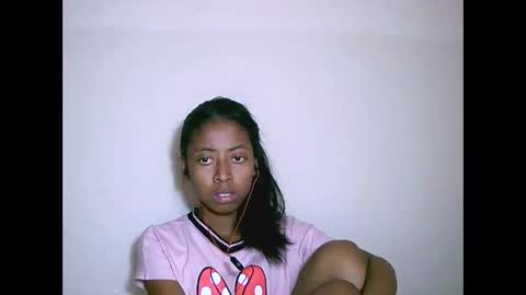 Snapshot of joliekah27 chatting on September 23, 8:12 am joliekah27 online show from September 23, 8:12 am