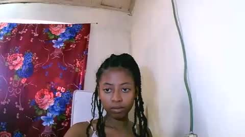 Snapshot of joliekah27 chatting on January 24, 7:51 am joliekah27 online show from January 24, 7:51 am