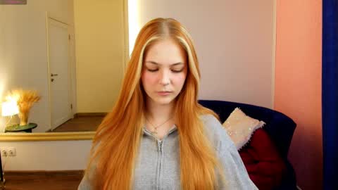 Polly  online show from March 1, 2:37 am