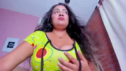 josephinesmiths online show from December 9, 8:12 pm