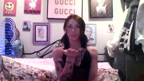 joyfulgrl online show from June 18, 6:04 am
