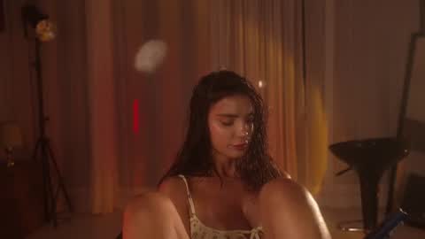 Jennifer Diaz online show from July 17, 9:51 pm