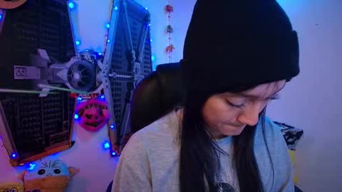 Juanita online show from February 11, 7:59 pm