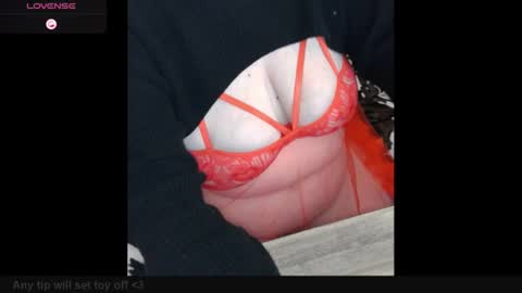 Juicy online show from July 13, 11:38 pm