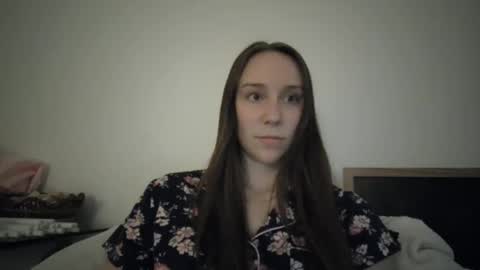 Snapshot of juicysavanah chatting on October 31, 6:04 am Sav online show from October 31, 6:04 am