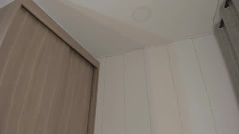 Juli Modelo Independiente online show from November 24, 11:01 am