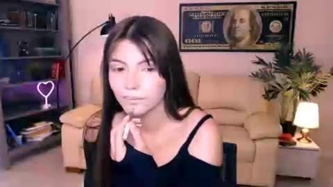 julia485262 online show from July 2, 1:17 pm