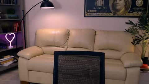 julia485262 online show from July 7, 4:54 pm