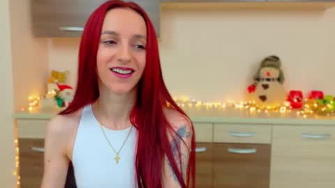 JuliaJae online show from December 20, 6:50 am