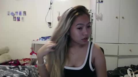 Julia online show from January 12, 5:22 pm