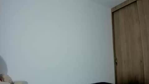 Snapshot of julia_strauns chatting on September 24, 4:55 am julia_strauns online show from September 24, 4:55 am