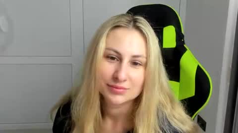 Julia online show from July 3, 7:47 am