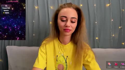Snapshot of juliastar41 chatting on February 5, 4:06 am Yulya online show from February 5, 4:06 am
