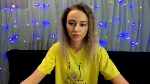 Yulya online show from November 14, 3:17 am