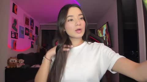 Jeimy Help me to reach 100 thumbs up online show from April 13, 12:01 am