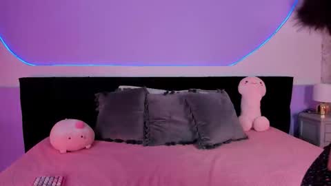 Julieta  online show from November 21, 12:18 pm