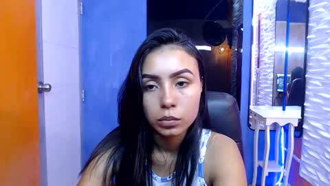 julieta_fn online show from November 1, 5:17 pm