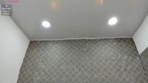 Julieta Robertson online show from April 5, 3:16 am