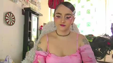 Julieta Jaguar online show from May 30, 6:05 pm
