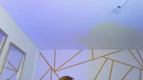 JULIANA online show from February 15, 1:10 pm