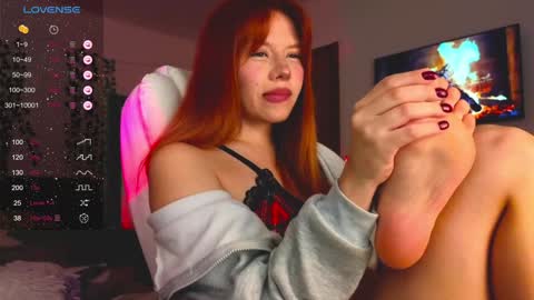 Snapshot of juliette_sunshine chatting on February 2, 9:45 pm juliette_sunshine online show from February 2, 9:45 pm