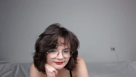 JunneWers online show from February 22, 5:31 pm