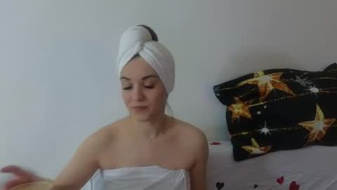 JustAnne online show from August 4, 7:42 pm