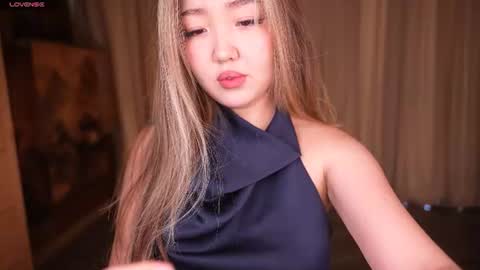 Amely online show from July 7, 4:04 am