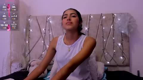 Kaela online show from December 10, 1:33 pm