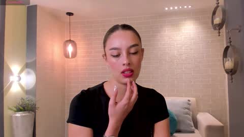 Kaia Ferreira online show from February 4, 1:58 pm