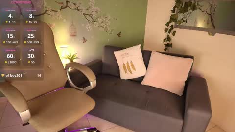 Kainda Moon online show from September 15, 9:33 pm