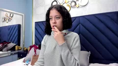 kaira_luxury online show from May 8, 7:16 pm