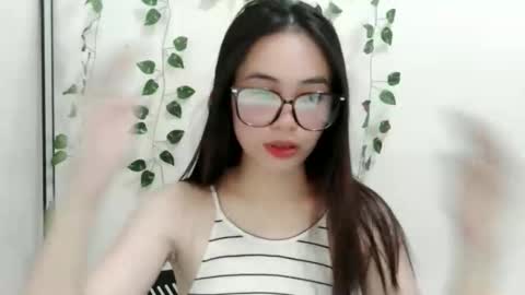 Snapshot of kalag_kalag chatting on October 14, 1:35 pm Chenny online show from October 14, 1:35 pm