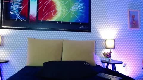 Kami online show from March 30, 7:46 pm