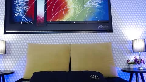 Kami online show from March 23, 8:37 pm