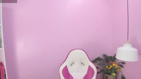 Snapshot of kaory_azumi chatting on January 7, 6:14 pm kaory_azumi online show from January 7, 6:14 pm