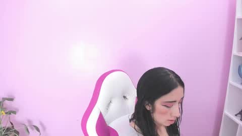 Snapshot of kaory_azumi chatting on December 4, 6:39 pm kaory_azumi online show from December 4, 6:39 pm