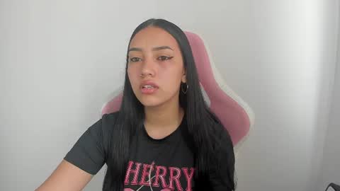 karely_sweet_ online show from July 4, 2:35 pm