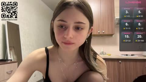 May online show from April 1, 4:15 pm