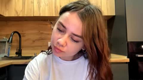 kareystutsman online show from December 18, 4:28 am