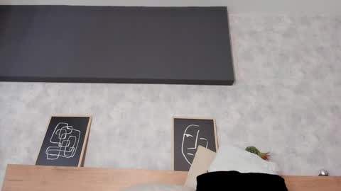 Kari online show from April 5, 11:31 am