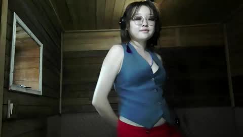 Elisa online show from November 25, 4:25 am