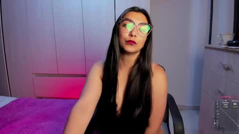 Karla  online show from April 11, 9:13 am